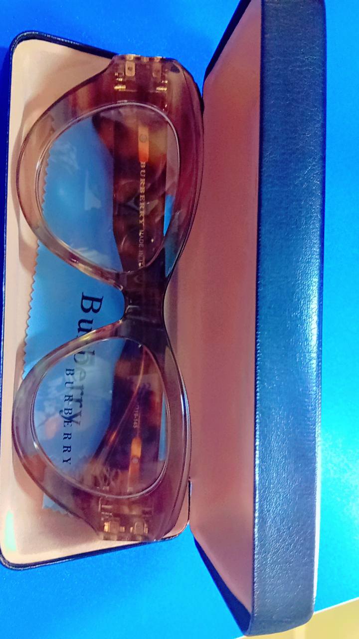 FRAMES THAT FITS YOUR STYLE